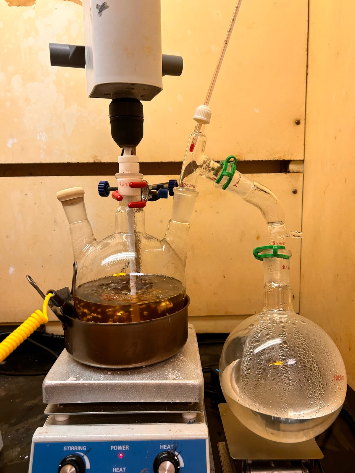 Controlled formulation glassware